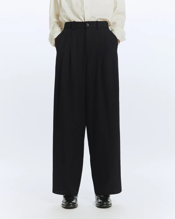 画像2: 【MARKAWARE(マーカウェア)】ORGANIC WOOL SURVIVAL CLOTH／TRIPLE PLEATED WIDE TROUSERS ”BLACK”