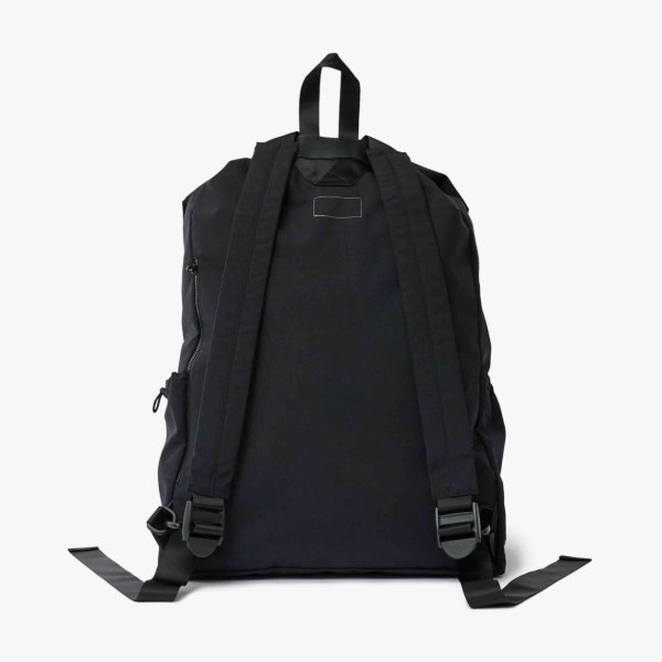 Untrace アントレース　新作　バックパック　新品未使用品 Untrace アントレース新作バックパック新品未使用品