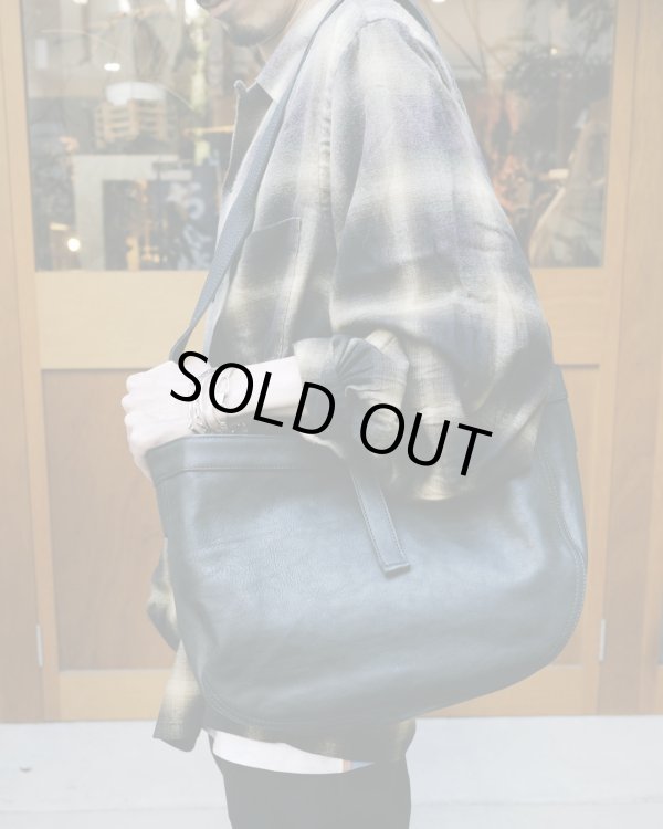 画像2: 【T.T(Taiga Takahashi)】Lot.018 Newsboy Bag Small Leather