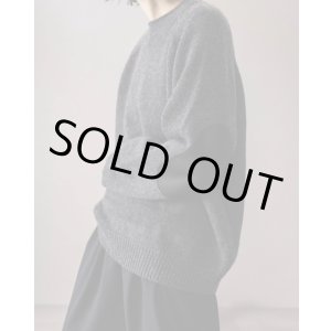 画像: 【NAHYAT(ナヤット)】“THE CREWNECK SWEATER” Exclusive for VELVET/ GRAY